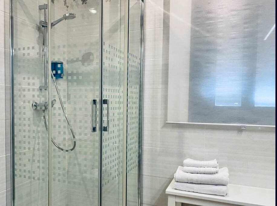 VII Apartamentos Morales & Arnal Ronda Luaran gambar